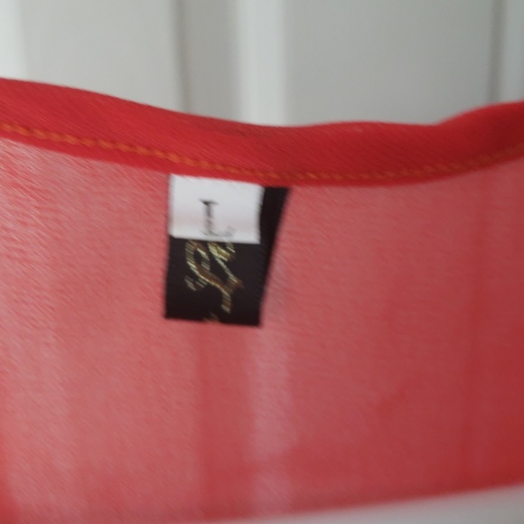 Flowy blouse - Picture 2 of 3